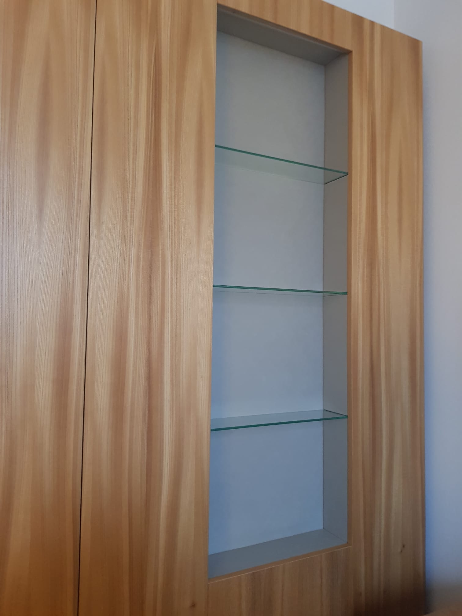 Vitrine nach Maß aus Potsdam